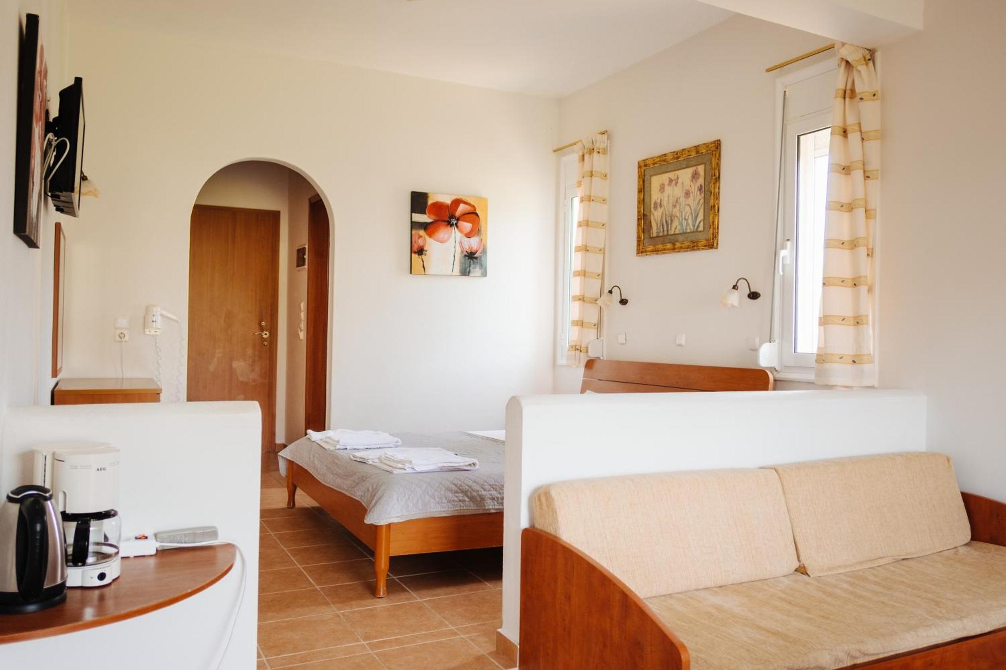 Finikas Apartments 플라키아스 외부 사진